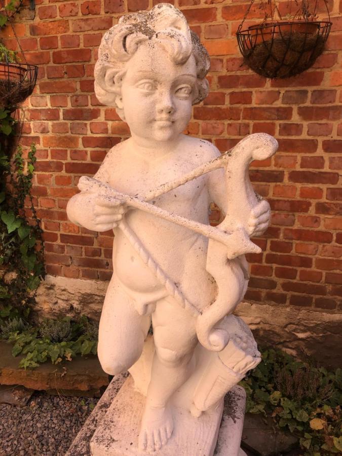 Love Nest Versailles - Unique Louis XIV Decoration - Calm Location Right In City Center Namur Bagian luar foto